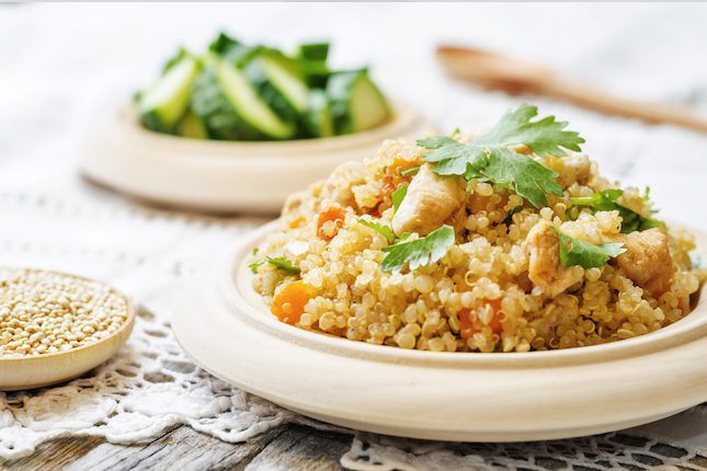 Quinoa con verduras y pollo